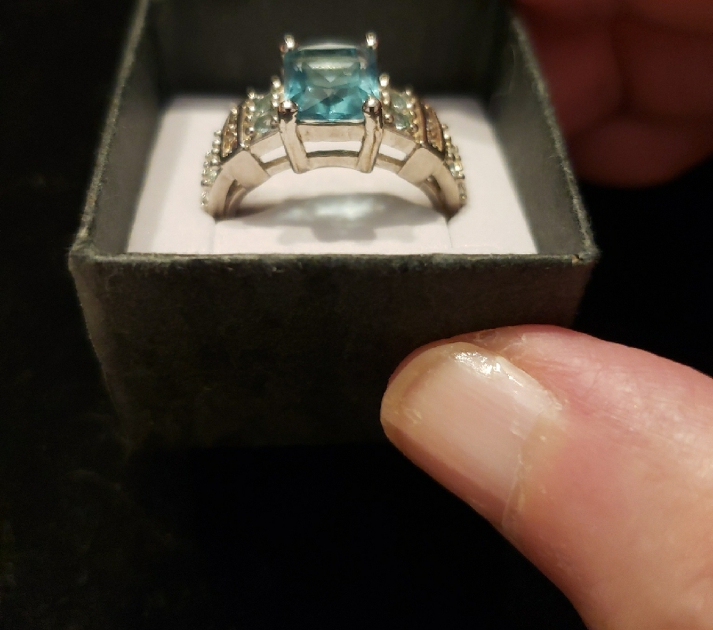 NEW Sterling Stamped S925 emerald-cut Aquamarine, Size 10 Flanked W/smaller Aqua - Picture 7 of 8
